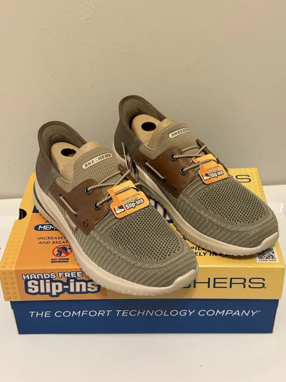 Skechers Men's Slip-ins Delson 3.0 Roth Size 8